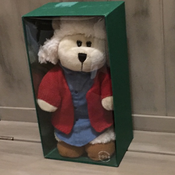 Starbucks Other - Starbucks Collectible Bearista Girl 🐻 Bear 2016